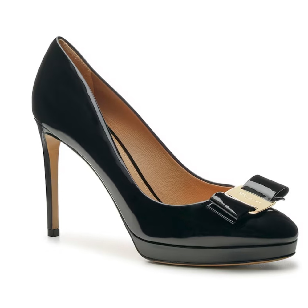 Salvatore ferragamo osimo black patent leather bow pump nwb